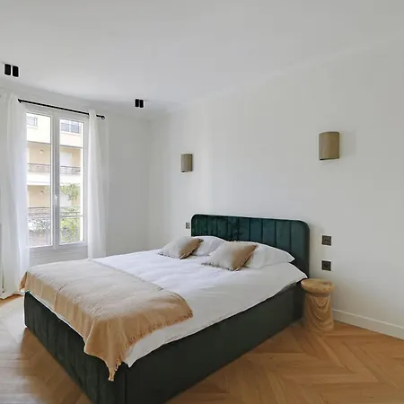 Apartment Chateau De Luxury Flat From 5 Min To Paris